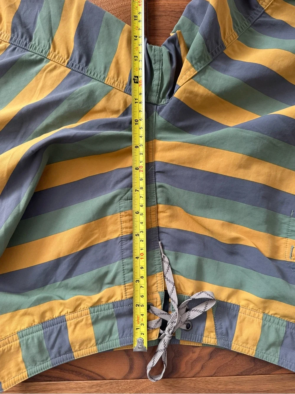 Patagonia Wavefarer Board Short Men 31 Strip Swim Truck Drawstring